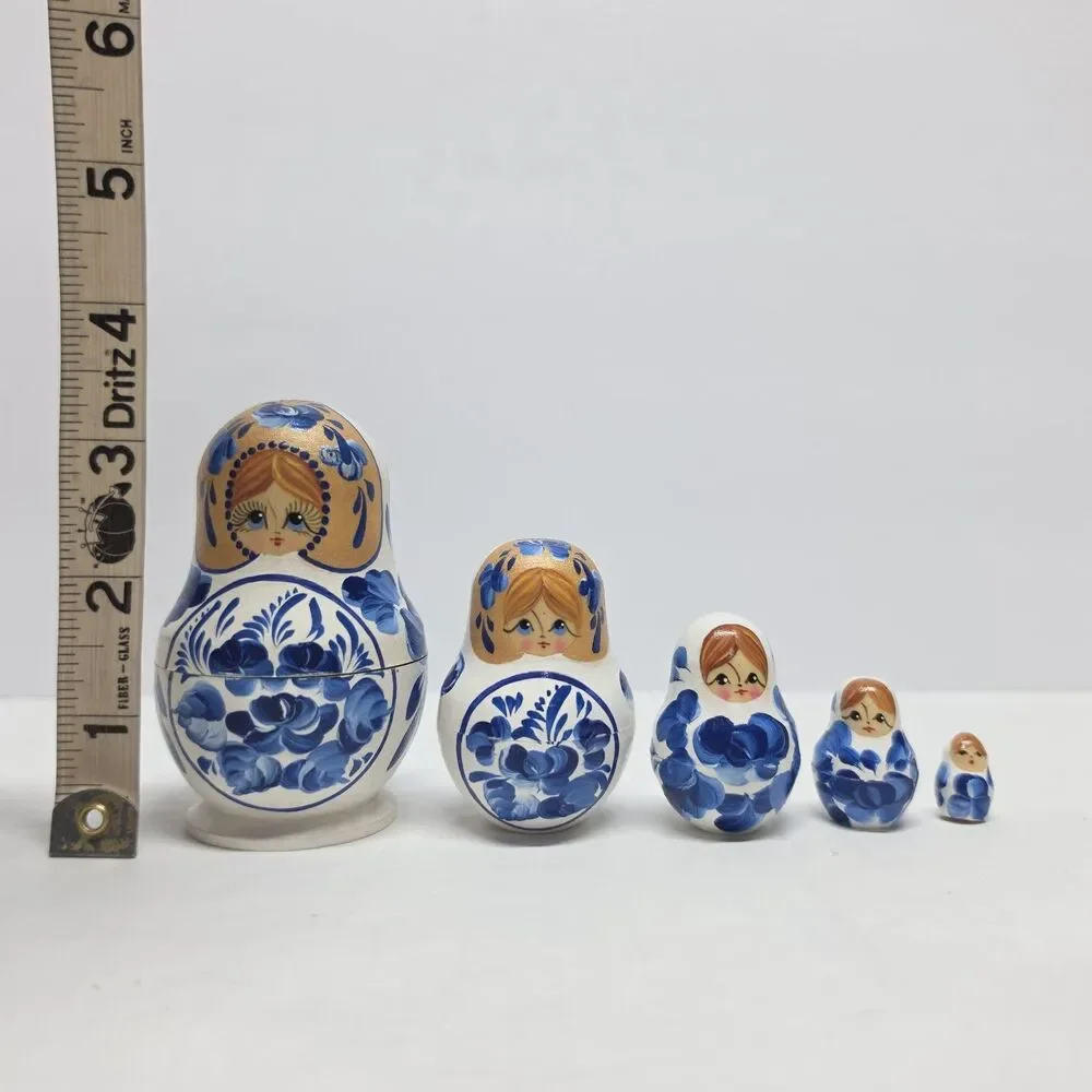 Vintage USSR Russian Matryoshka Nesting Dolls Signed 5 Pc 3.5” White Blue Gzhel